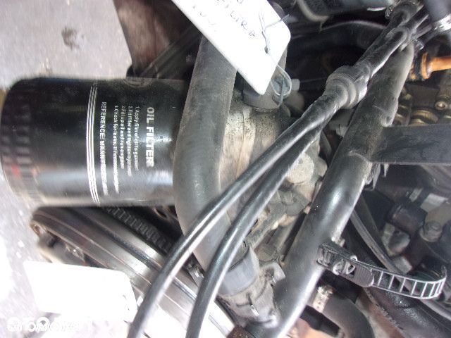 PODSTAWA FILTRU OLEJU VW PASSAT B5 1.9 TDI AHU - 1