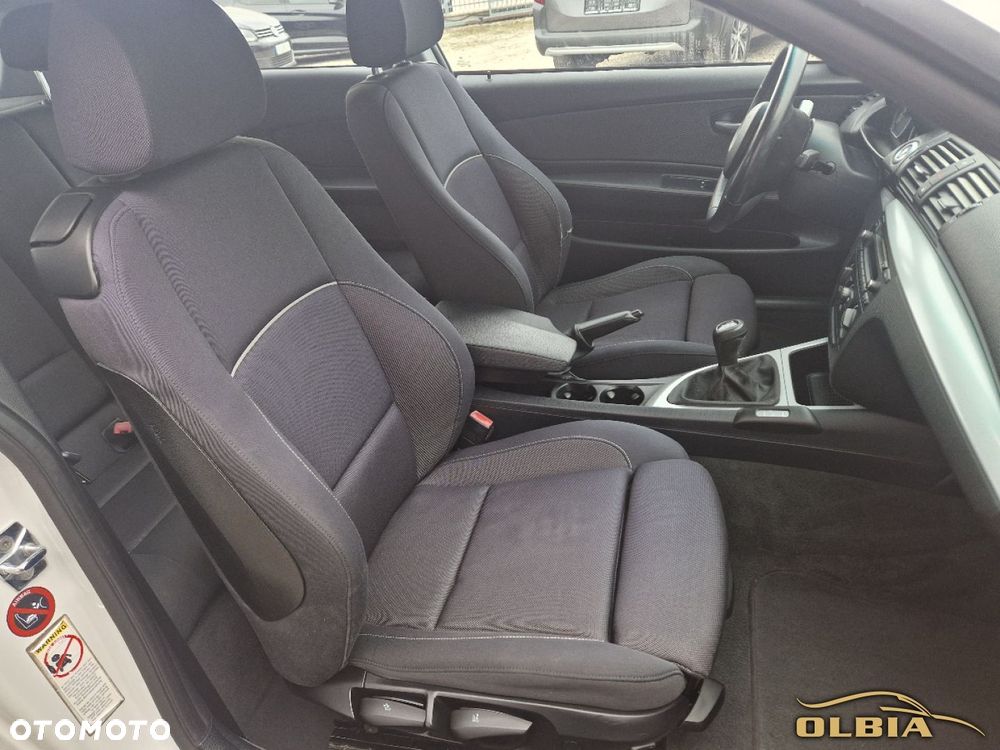 BMW Seria 1 - 17