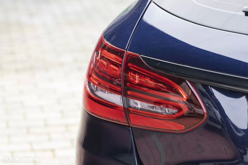 Mercedes-Benz C 180 - 35