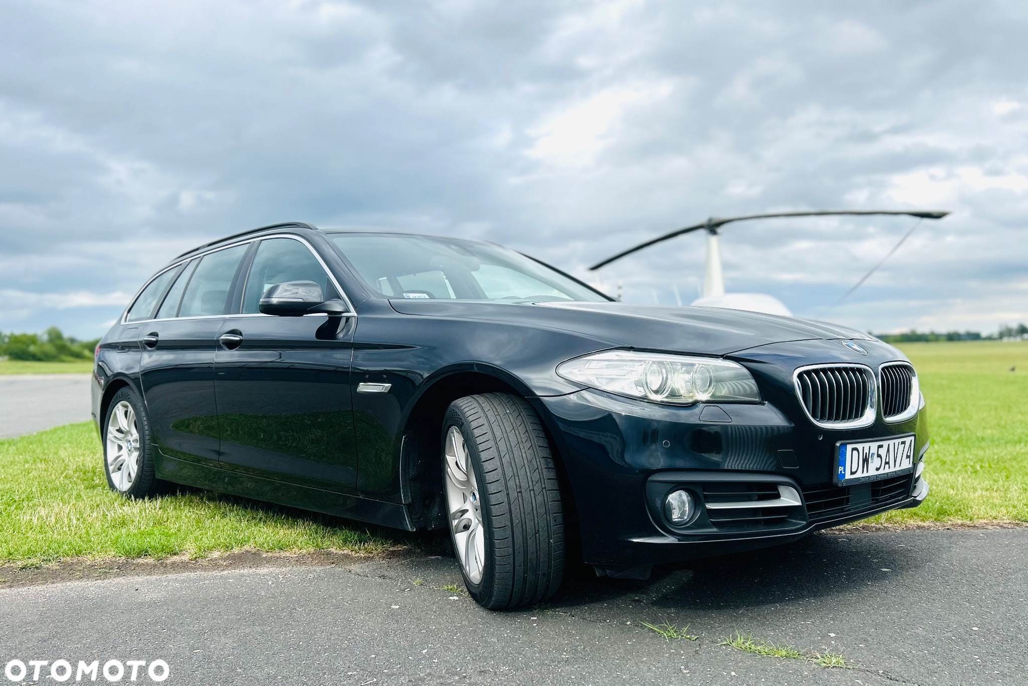 BMW Seria 5 530d xDrive Touring Luxury Line - 18