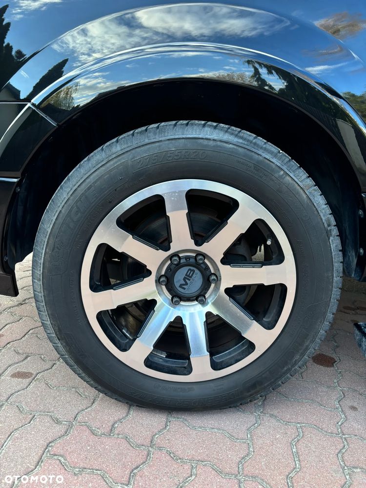 Ford Expedition - 10