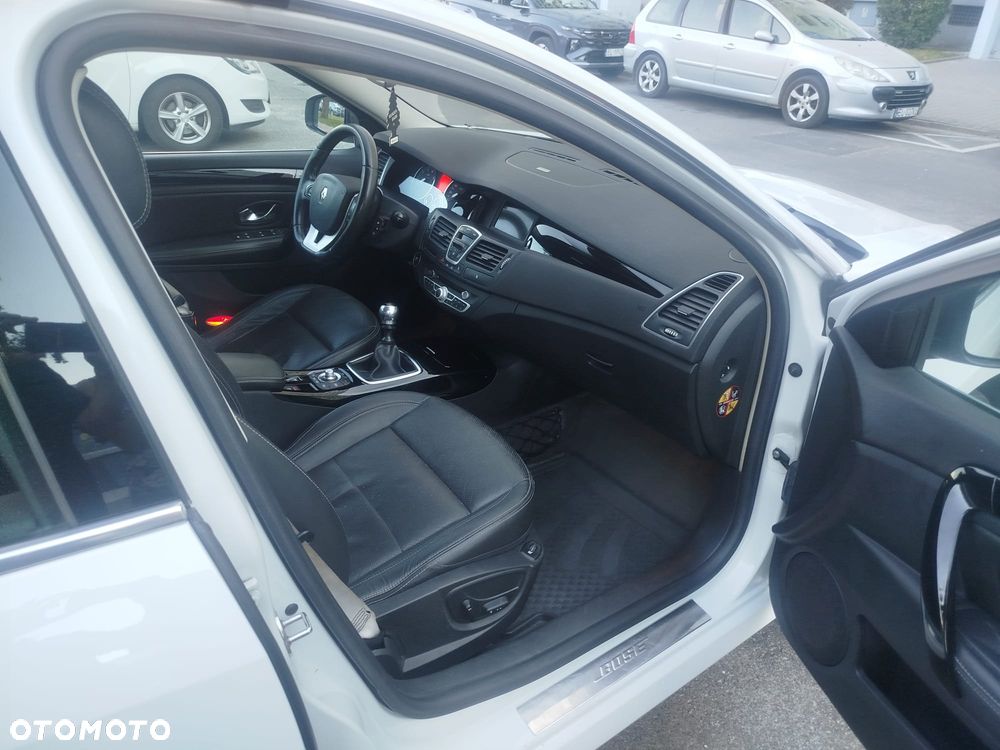 Renault Laguna 2.0 Bose Edition - 9