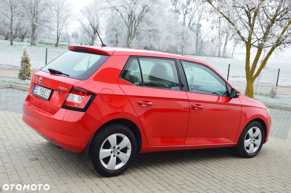Skoda Fabia - 10