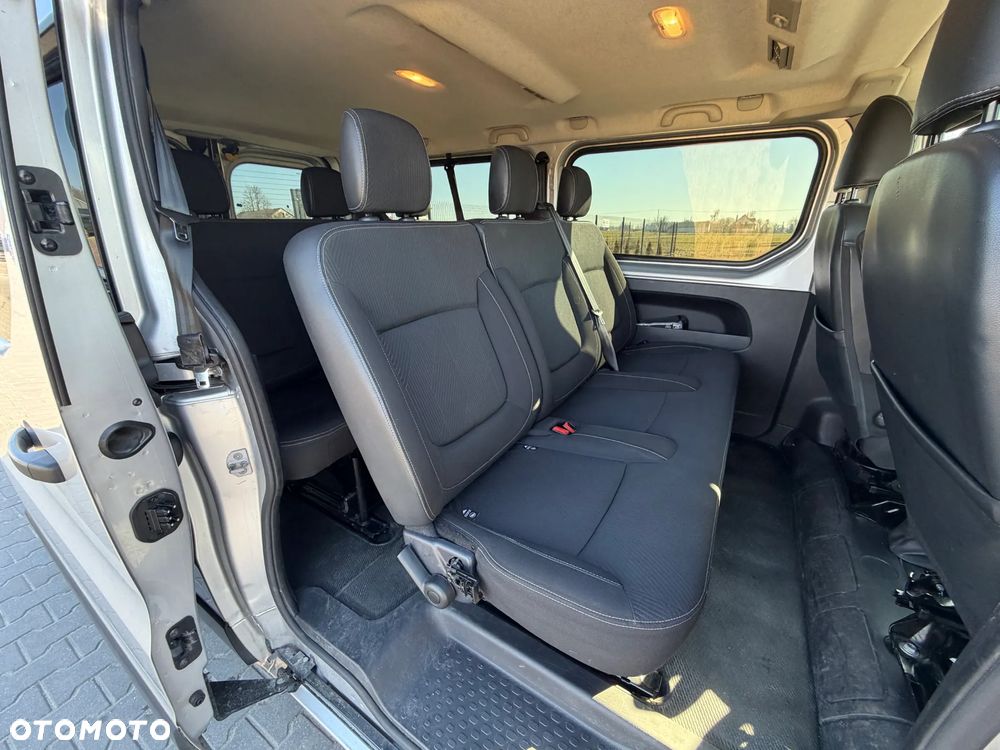 Renault Trafic (ENERGY) Start & Stop Grand Combi Authentique - 9