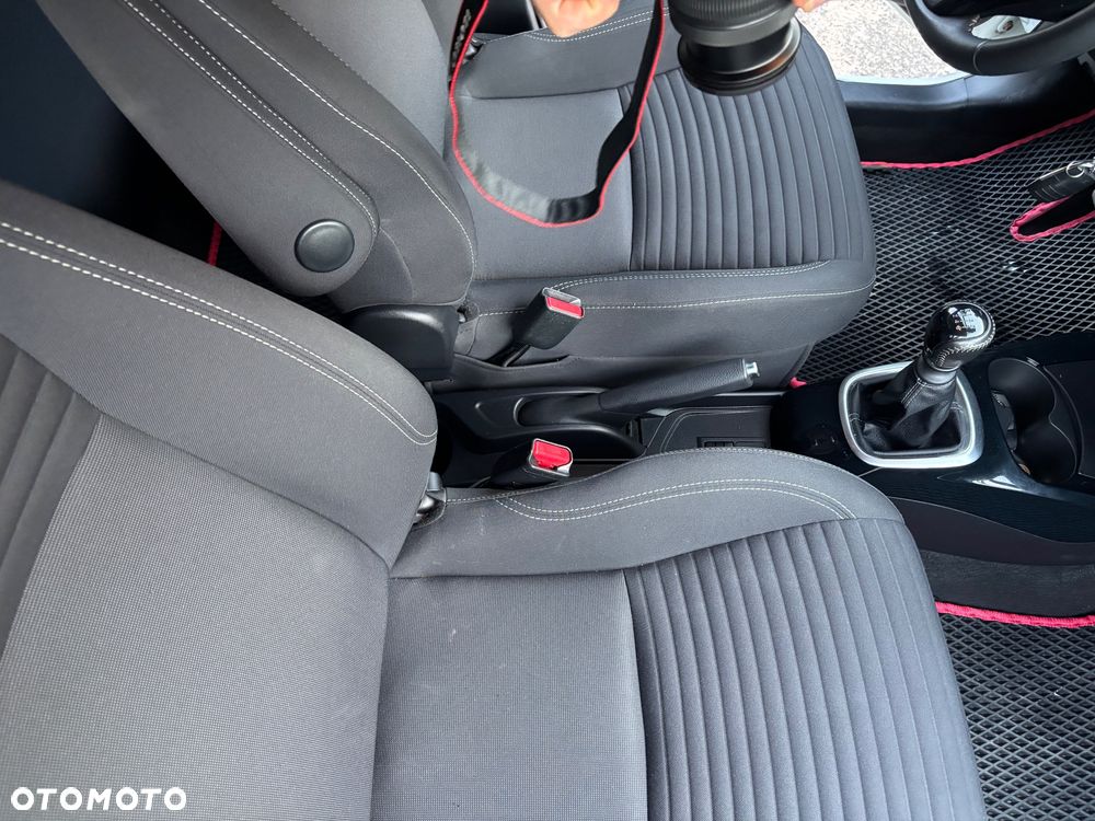 Toyota Yaris 1.5 Selection - 15