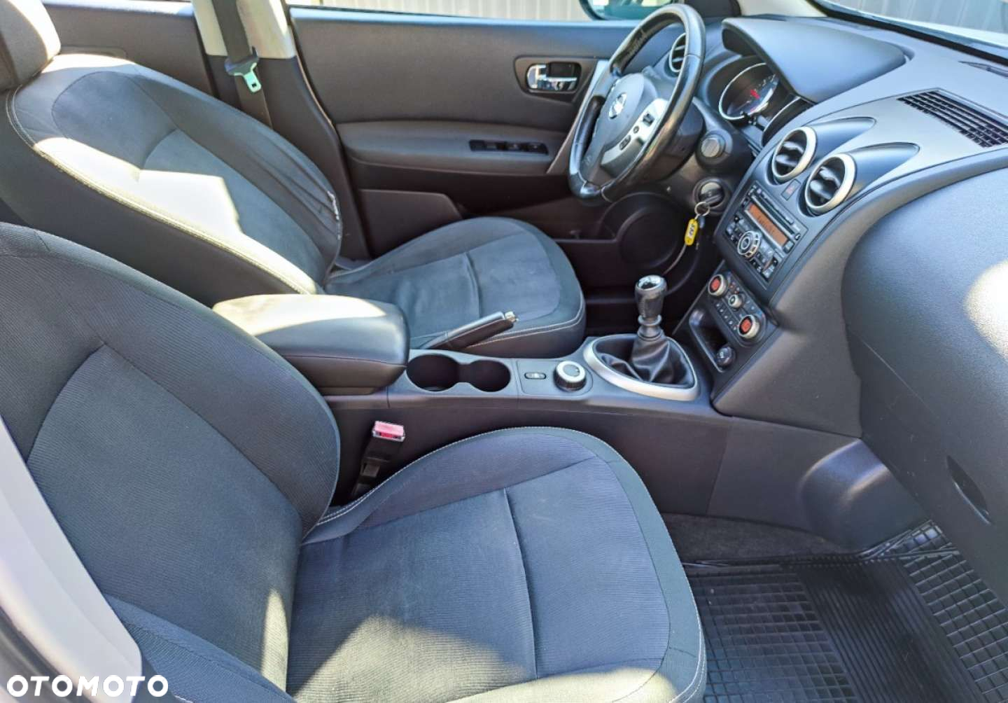 Nissan Qashqai 2.0 4x4 acenta - 26