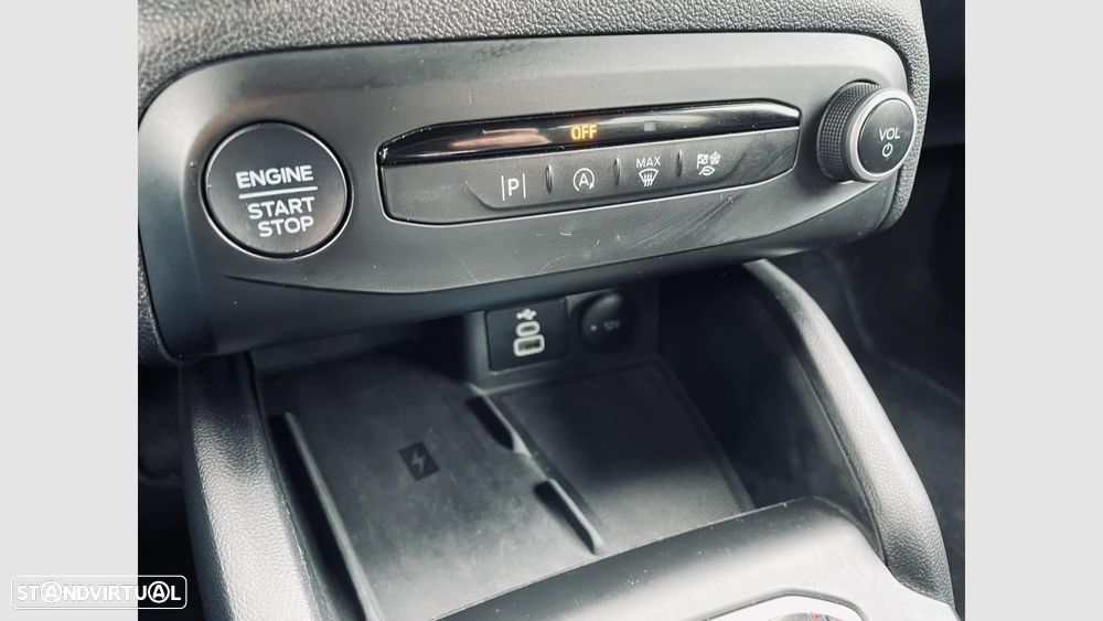 Ford Focus SW 1.0 EcoBoost MHEV ST-Line X — fotografia 15