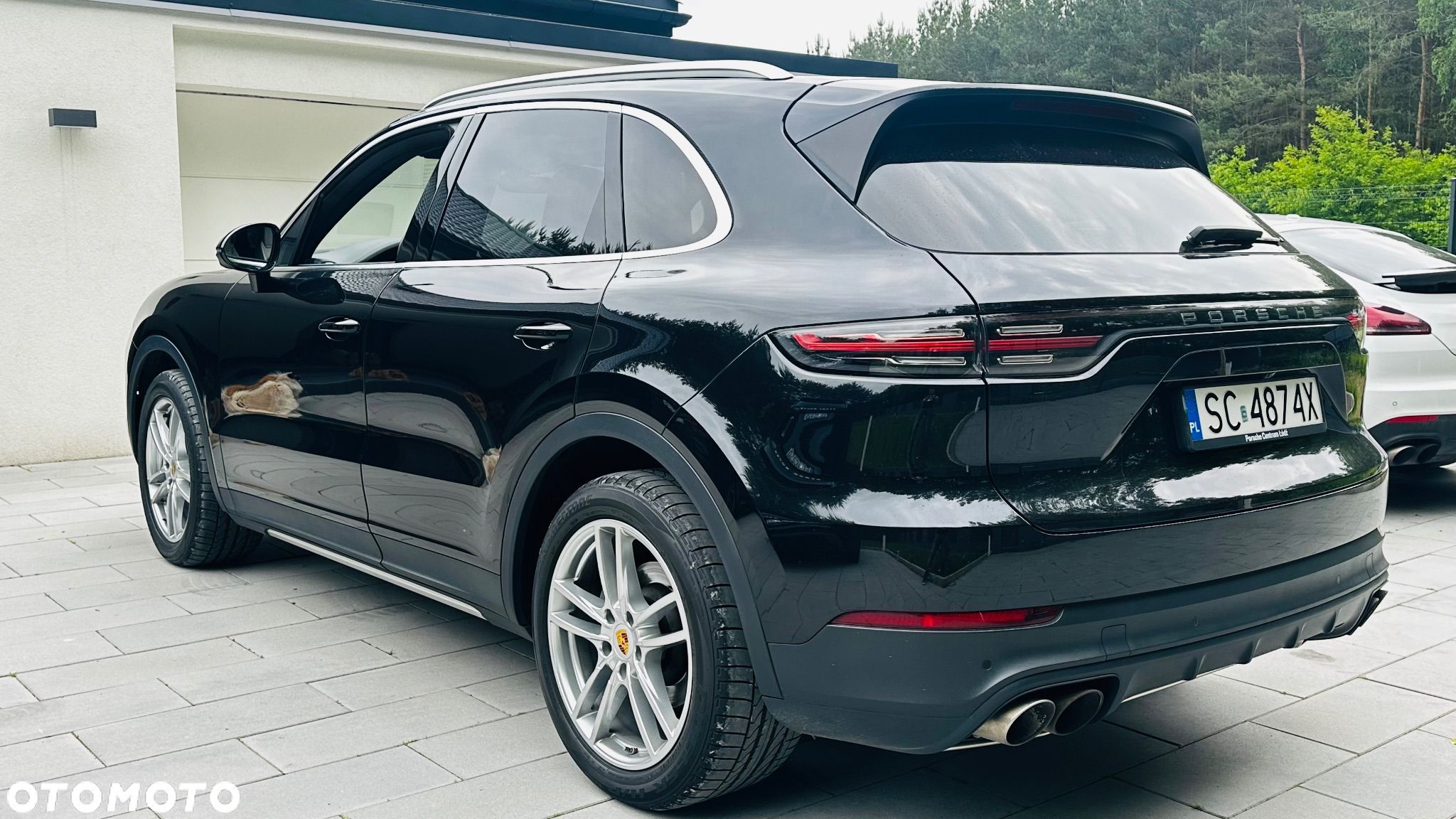 Porsche Cayenne S - 1