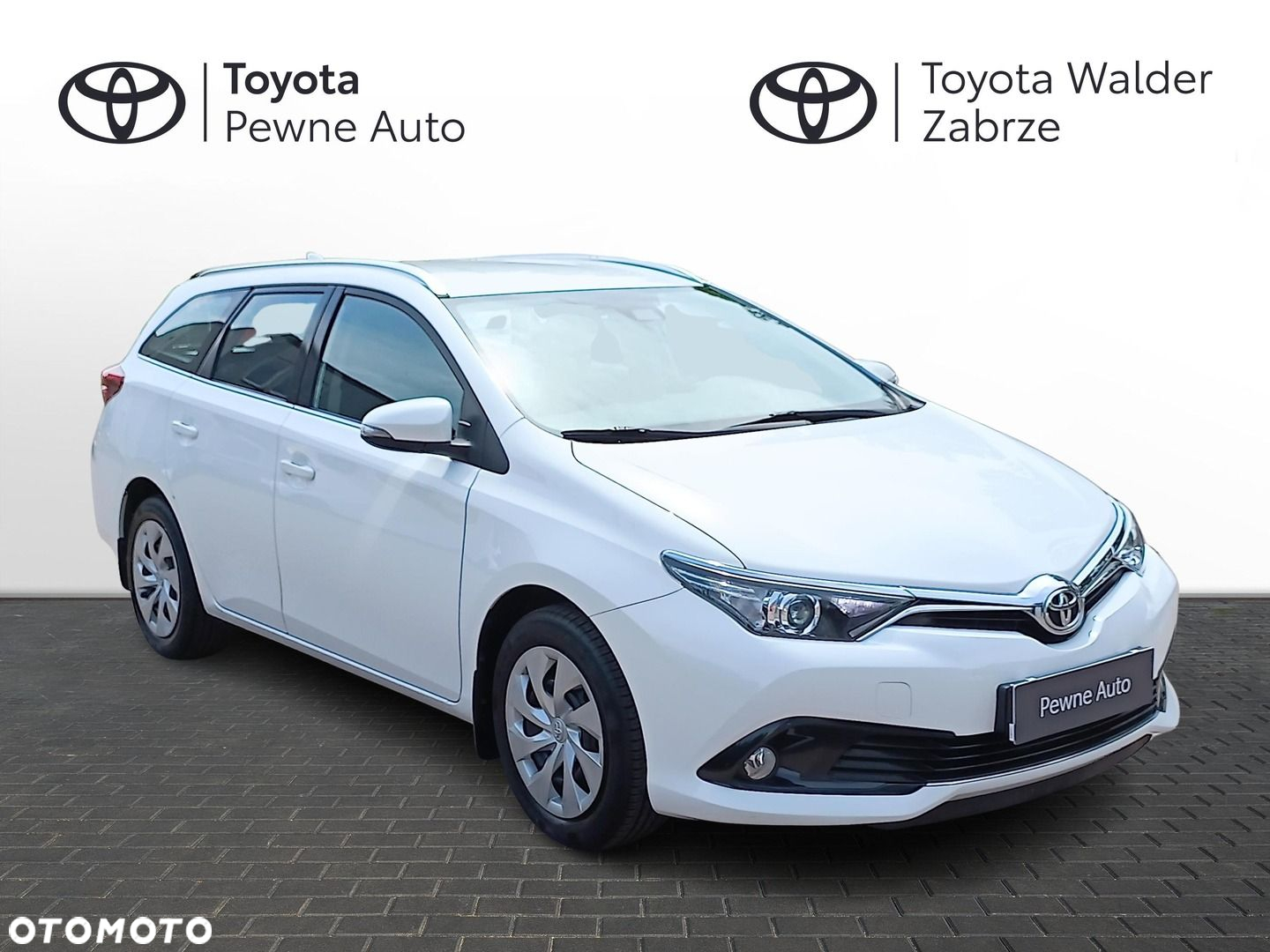 Toyota Auris - 8
