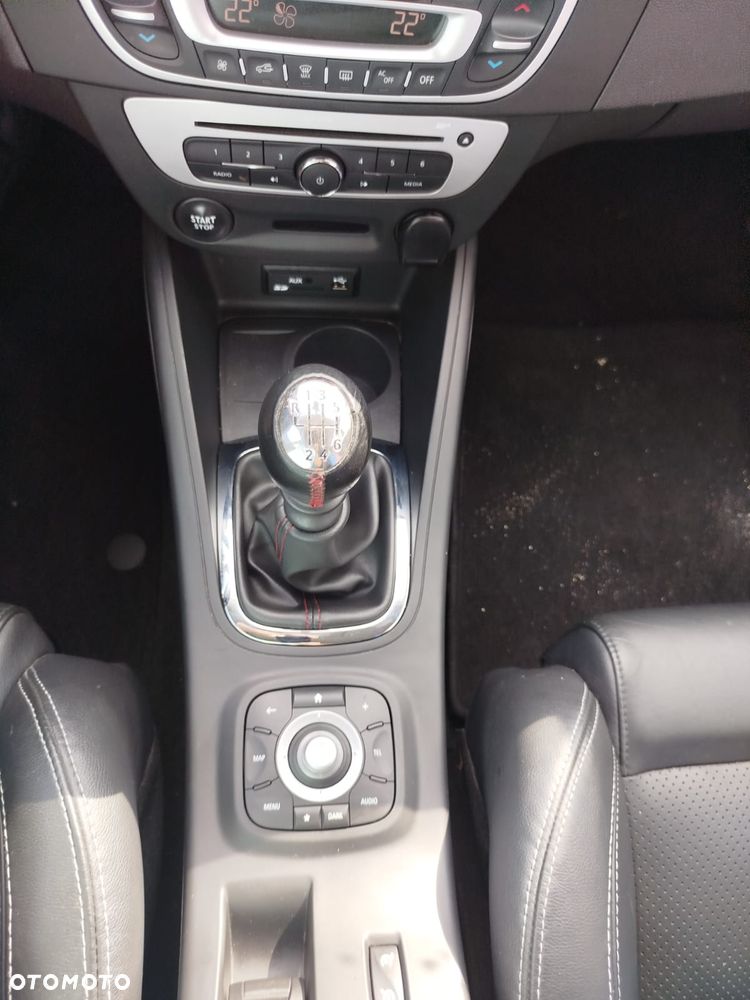 Renault Megane 220 GT EU6 - 13