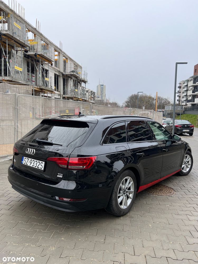 Audi A4 Avant 2.0 TDI S tronic - 5