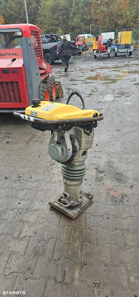 Zagęszczarka stopowa skoczek Wacker Neuson BS60 bomag bt