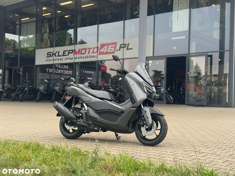 Yamaha NMAX - 1