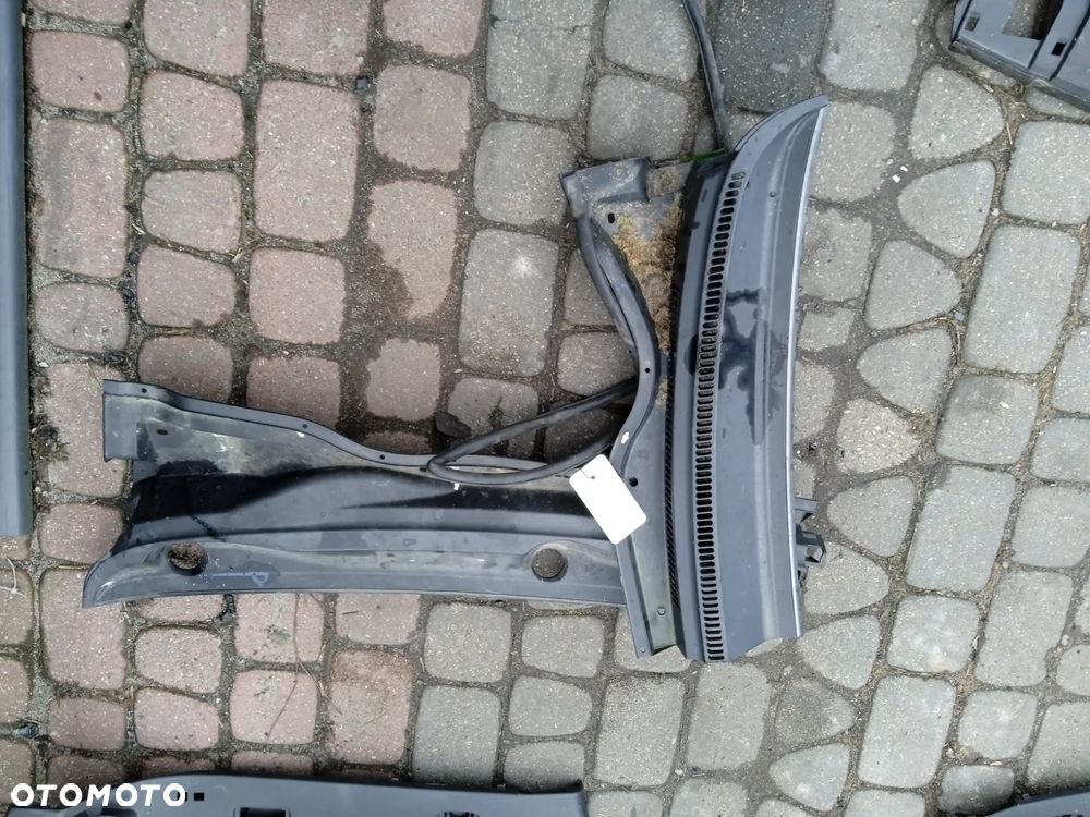 PODSZYBIE TOYOTA COROLLA VERSO 04-09 - 2