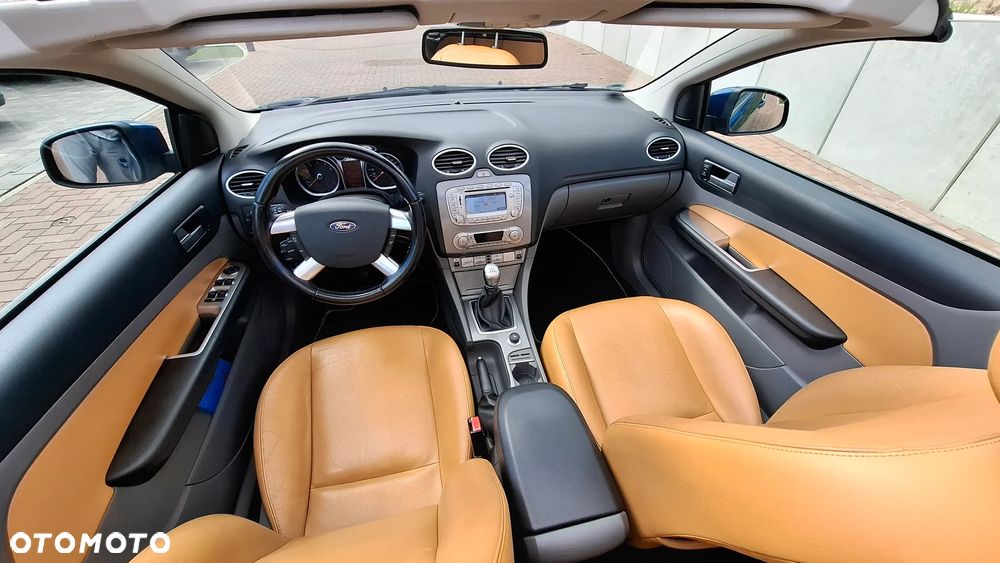 Ford Focus 2.0 16V Titanium - 5