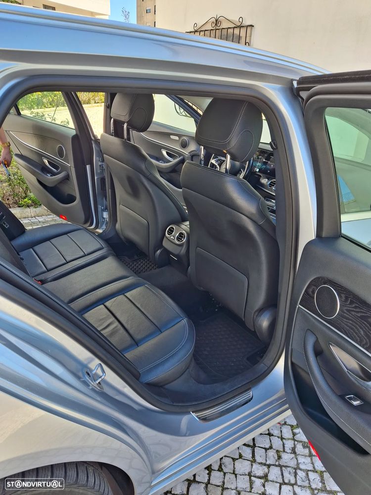 Mercedes-Benz E 300 - 11