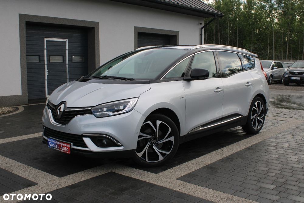 Renault Scenic - 1