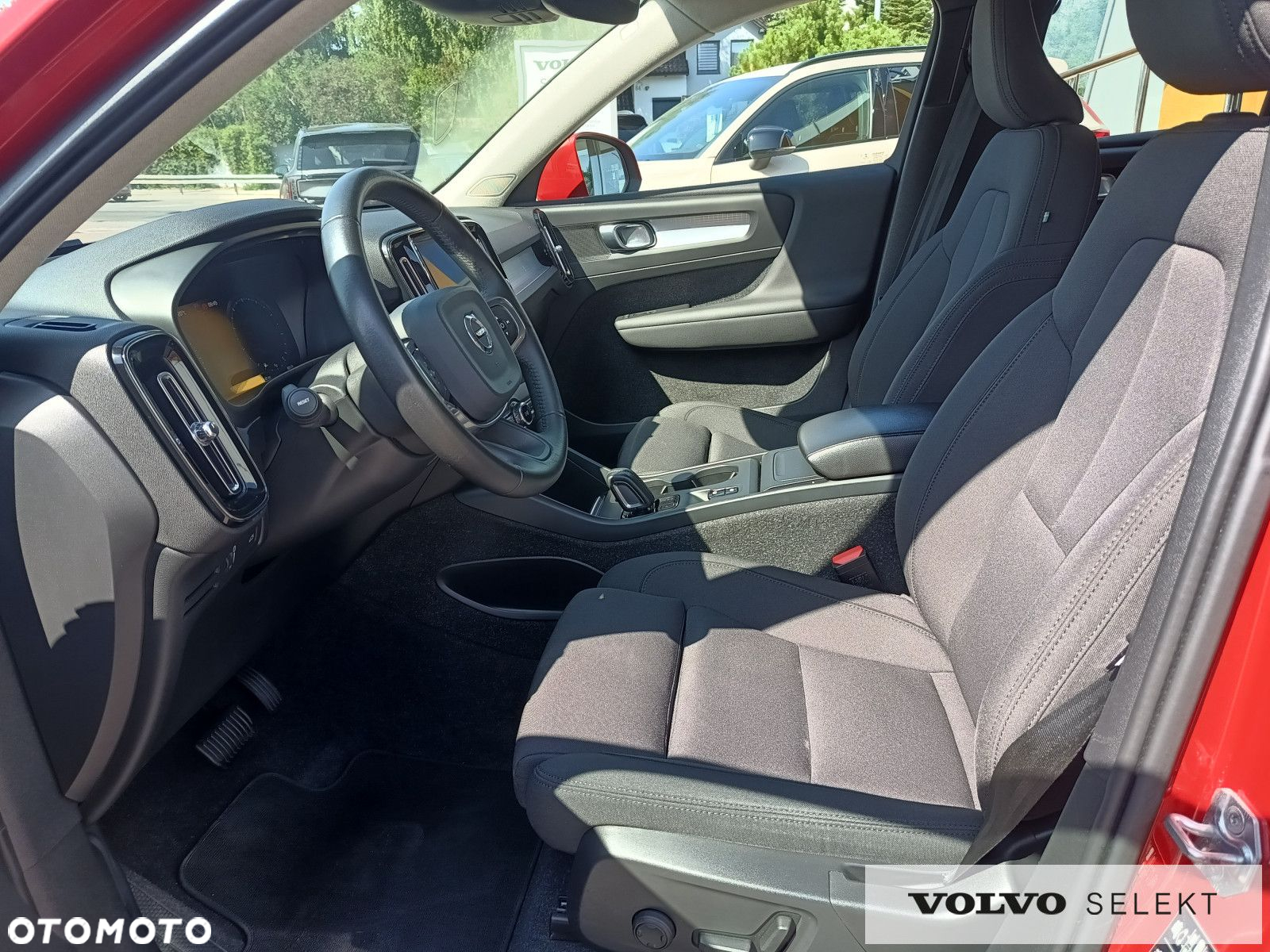 Volvo XC 40 - 18