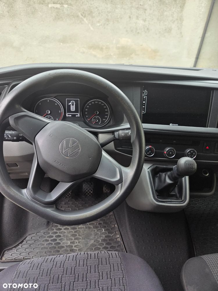 Volkswagen Transporter - 7