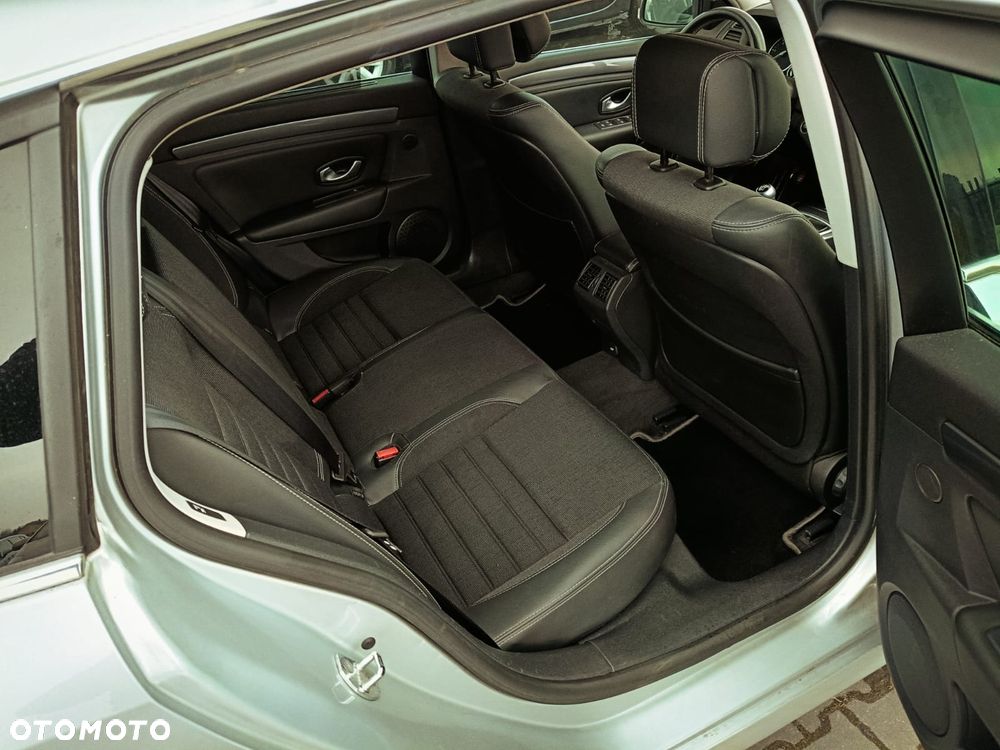 Renault Laguna 2.0 DCi Dynamique - 11