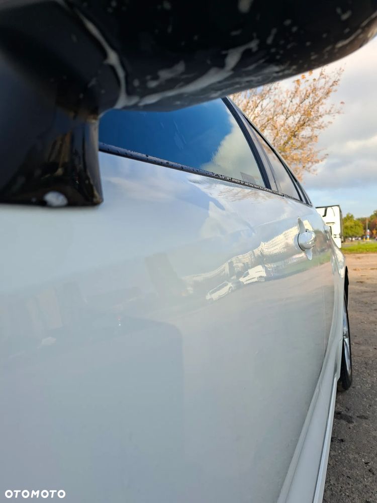 Toyota Corolla - 6