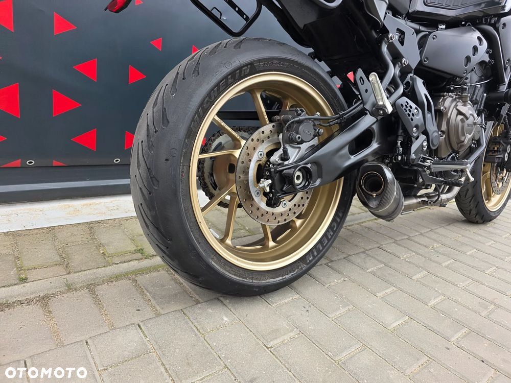 Yamaha XSR - 25