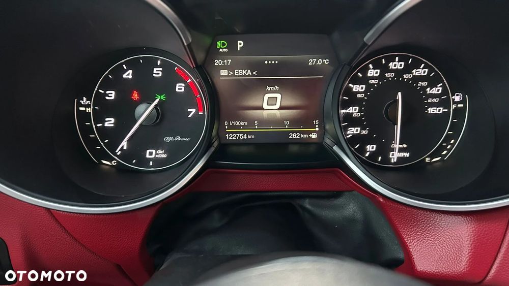 Alfa Romeo Stelvio 2.0 Turbo 16V AT8-Q4 Executive - 10