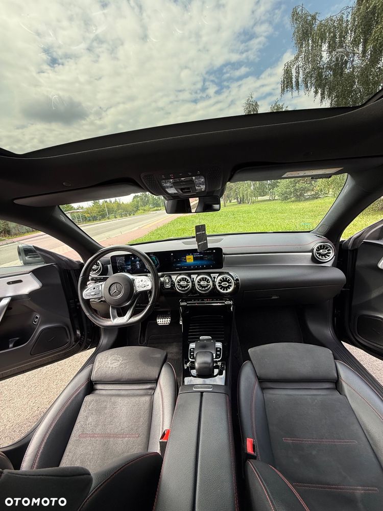 Mercedes-Benz CLA 200 AMG Line 7G-DCT - 5