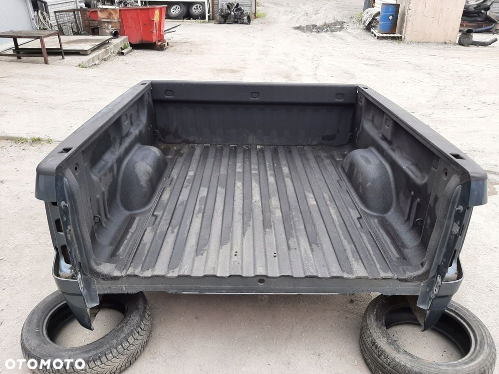 CHEVROLET SILVERADO 12R PAKA 5.8 - 16