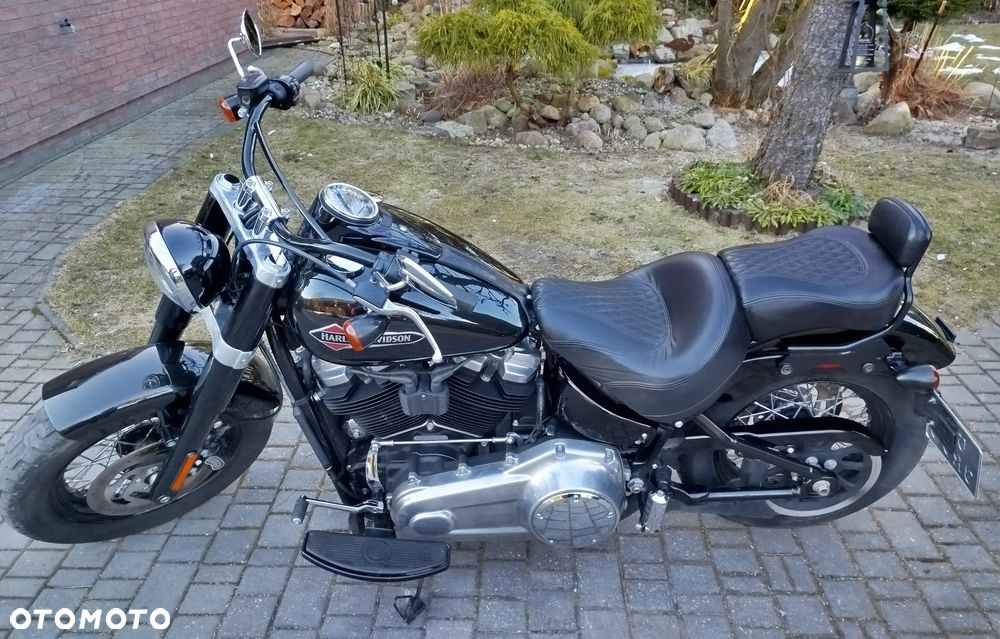 Harley-Davidson Softail Slim - 24
