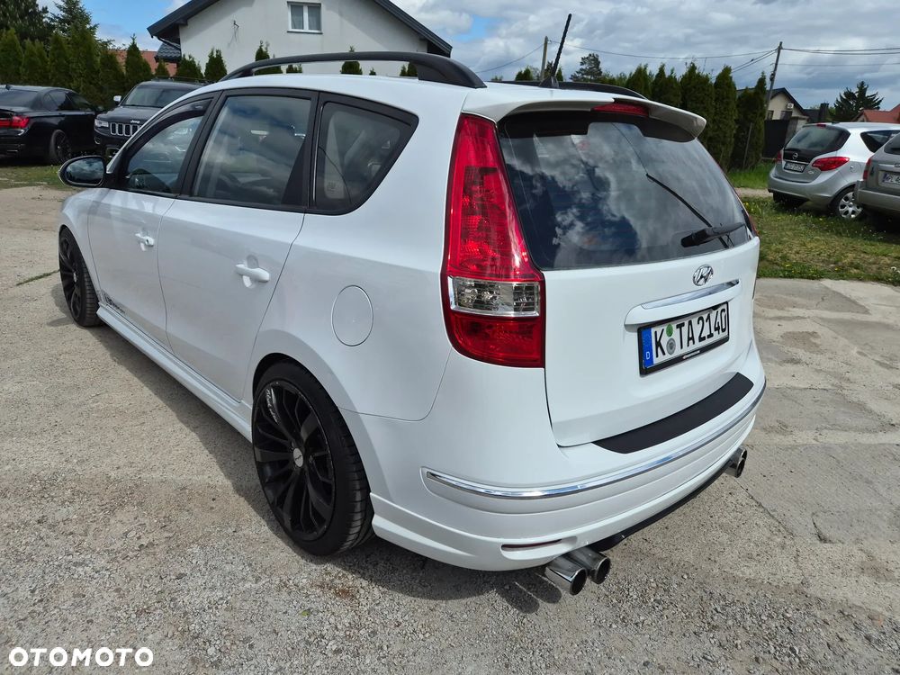 Hyundai i30 i30cw 2.0 CRDi Sport - 18