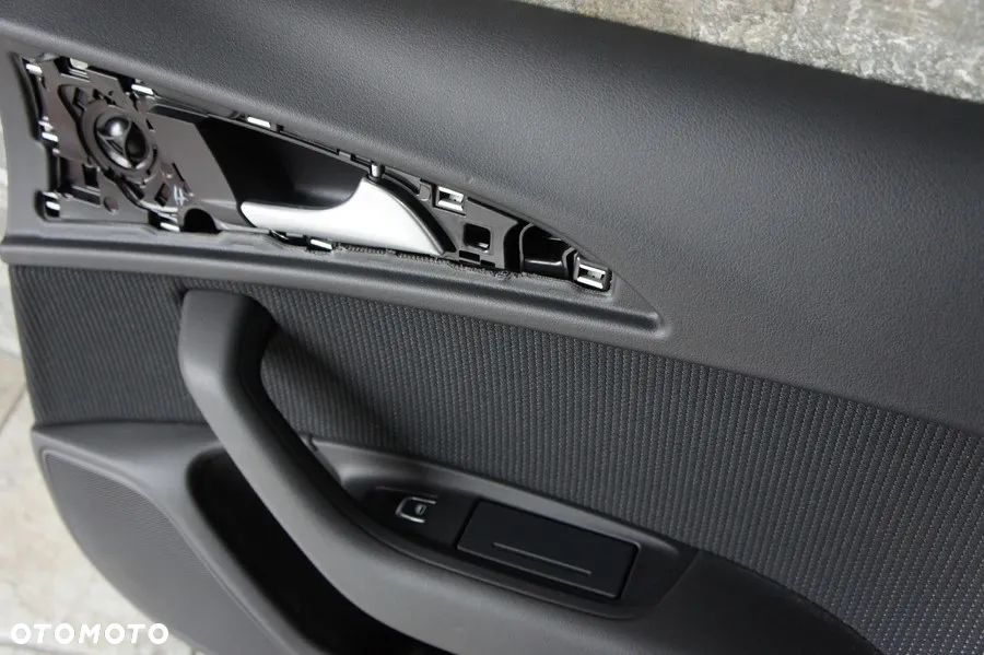 NR 53 Boczki drzwi  tylne do AUDI A6 4G0 wstawki materiałowe - 5