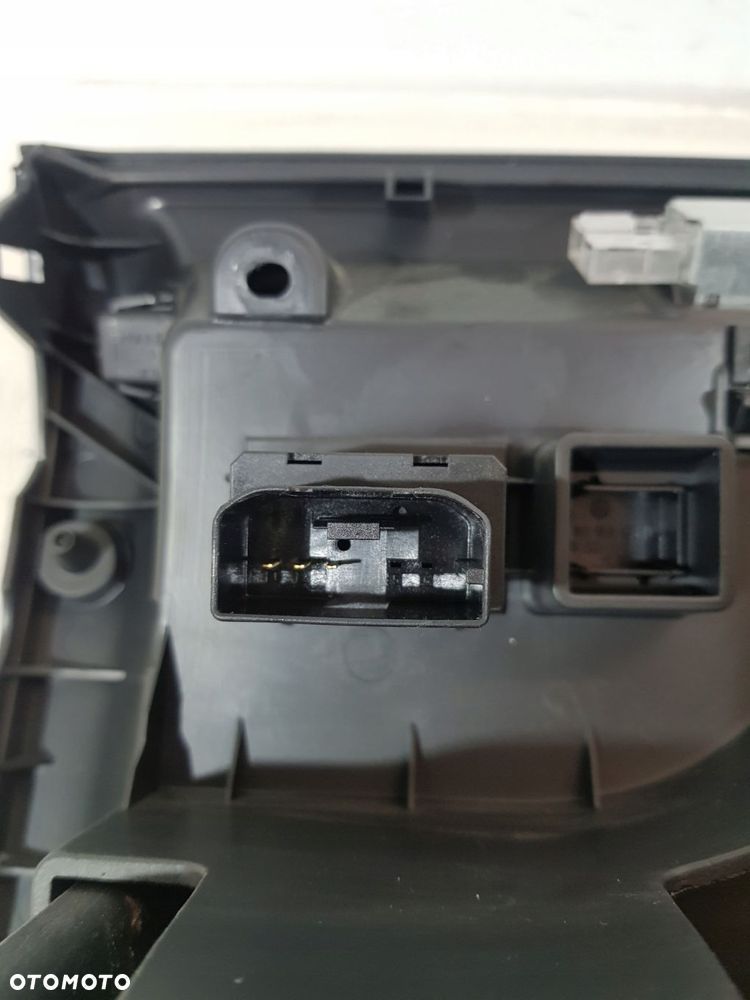 schowek pasażera 5m1857097q vw tiguan 5n 2.0 tdi eu 12r lift - 7