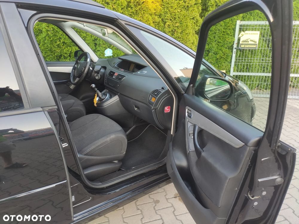 Citroën C4 2.0 HDi Exclusive - 9