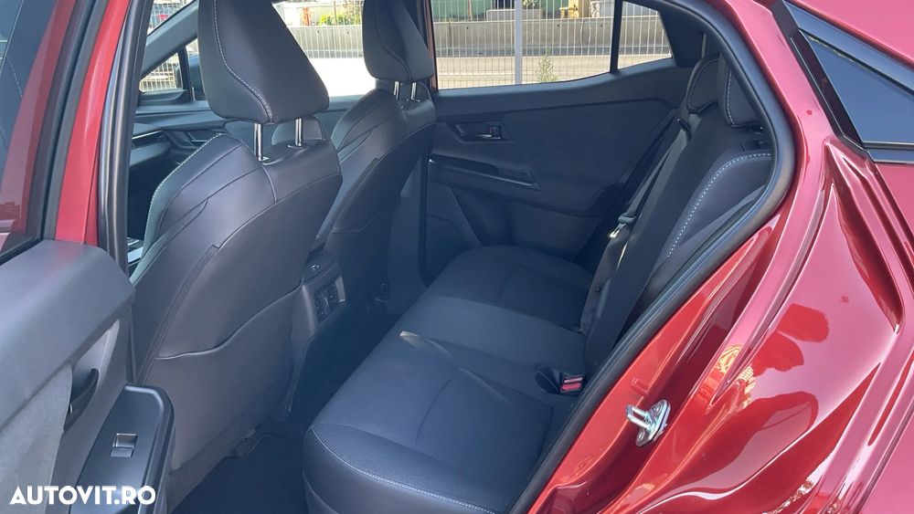 Toyota C-HR 72 kWh Dynamic Long Range - 11