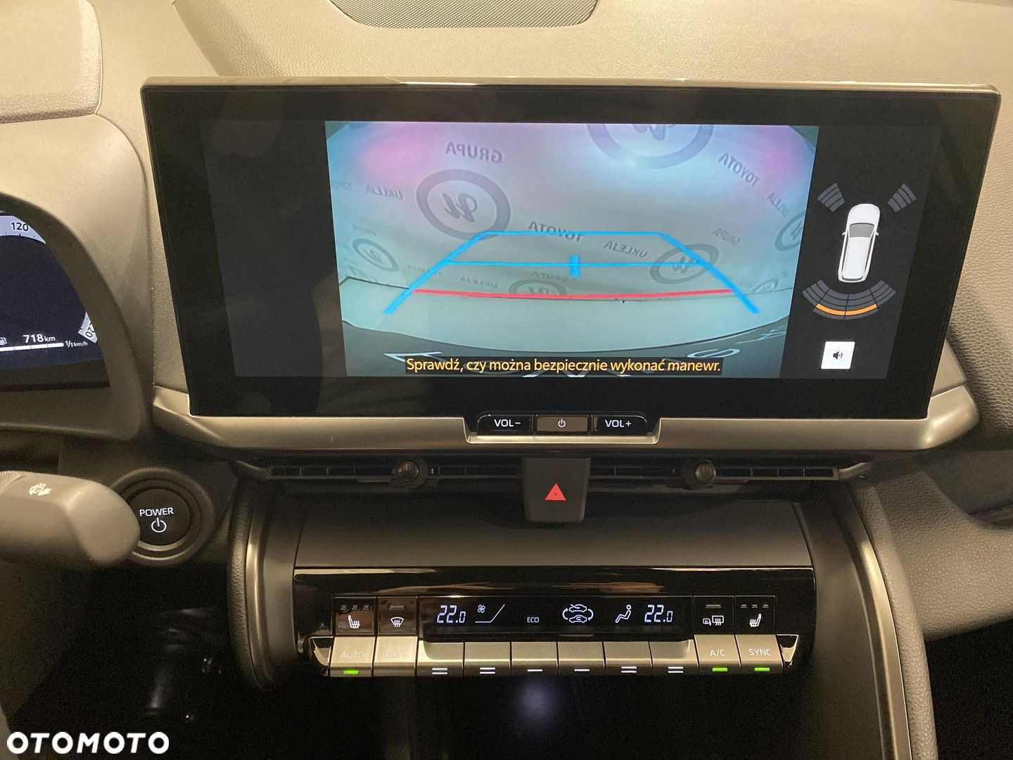 Toyota C-HR - 17