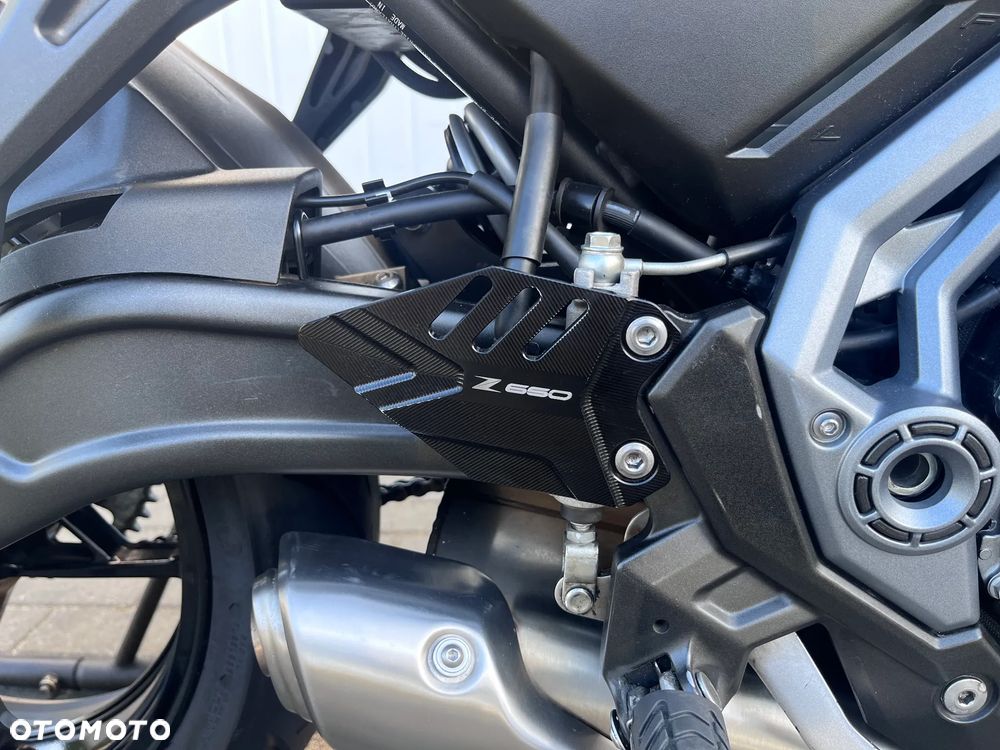 Kawasaki Z 650 - 24