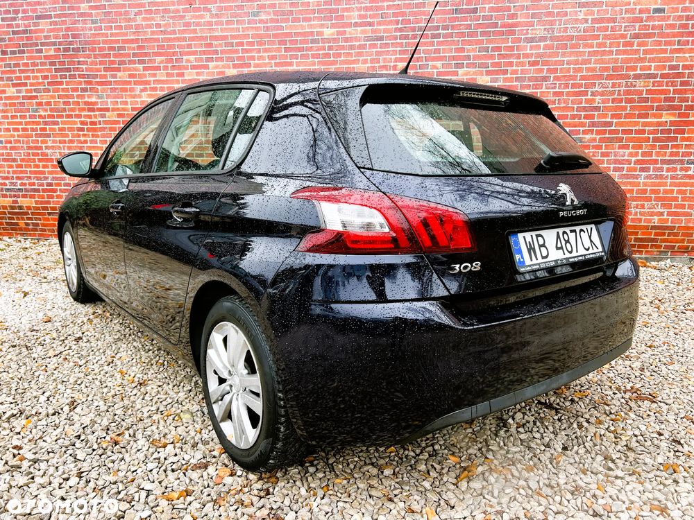 Peugeot 308 - 4