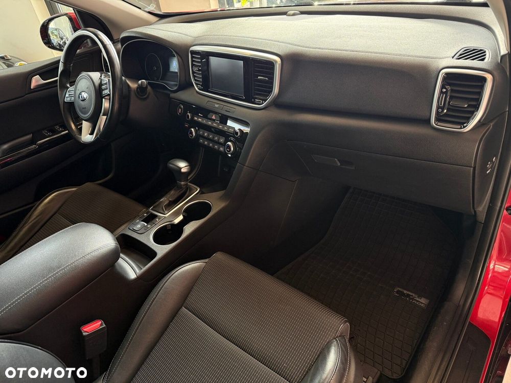 Kia Sportage - 16