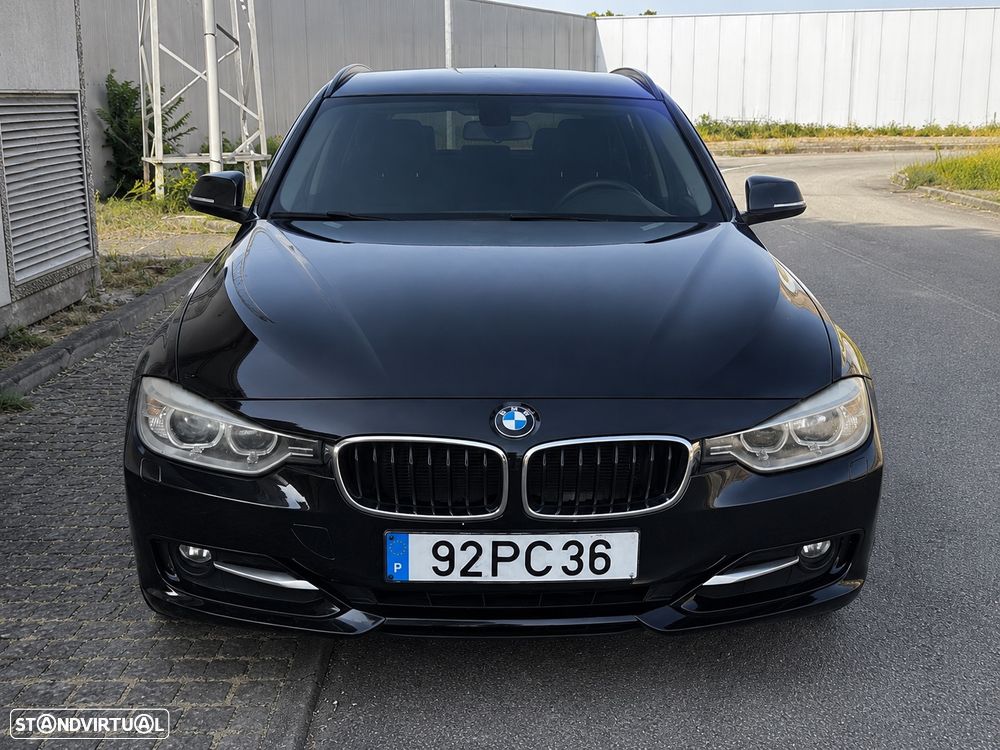 BMW 318 d Line Sport - 1