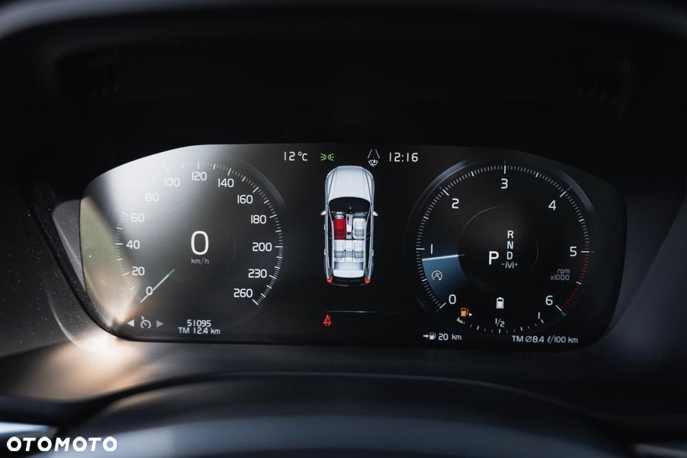 Volvo XC 60 - 18