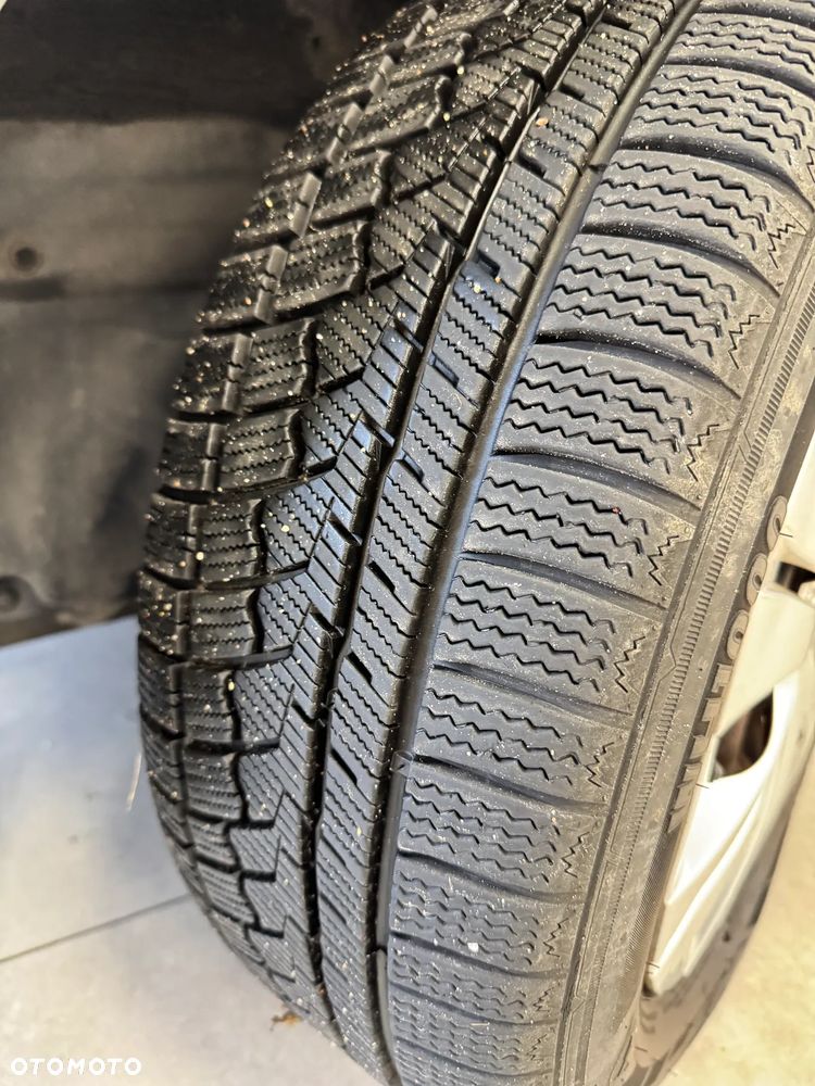 Toyota Auris 1.4 VVT-i Team - 21