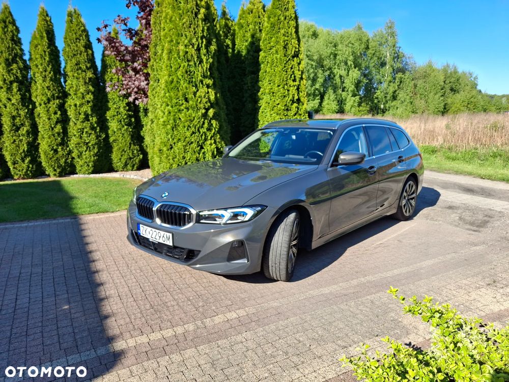 BMW Seria 3 320d xDrive mHEV sport - 4