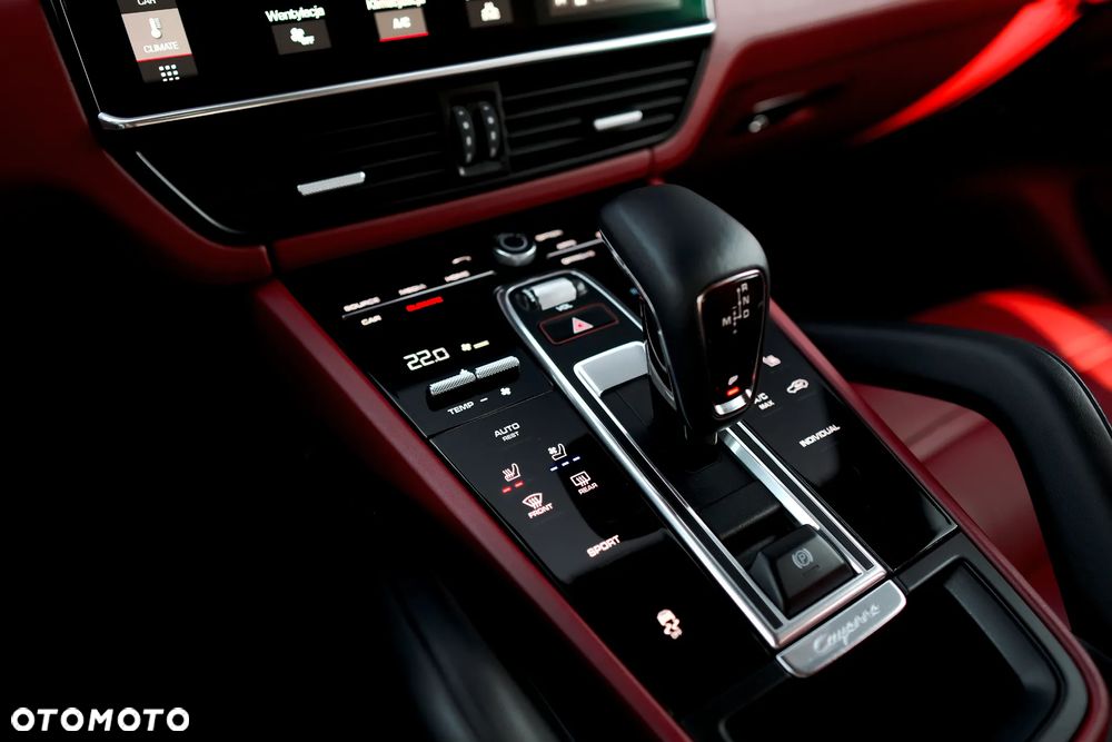Porsche Cayenne Tiptronic S - 26