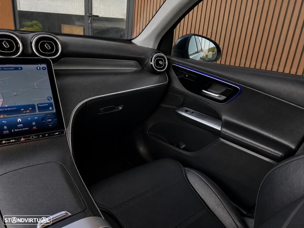 Mercedes-Benz GLC 300 e 4Matic 9G-TRONIC Avantgarde Advanced - 49