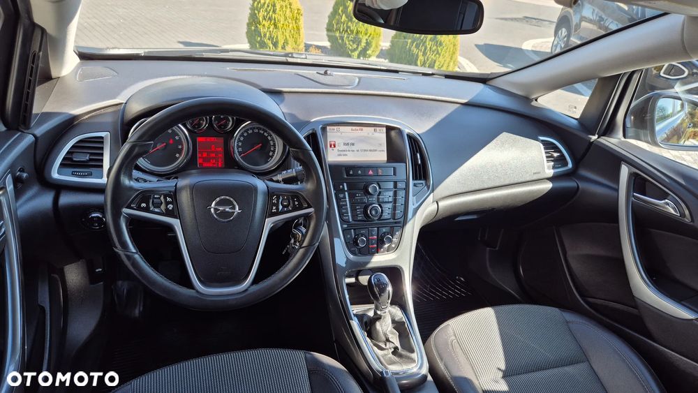 Opel Astra 1.4 T Cosmo S&S - 21
