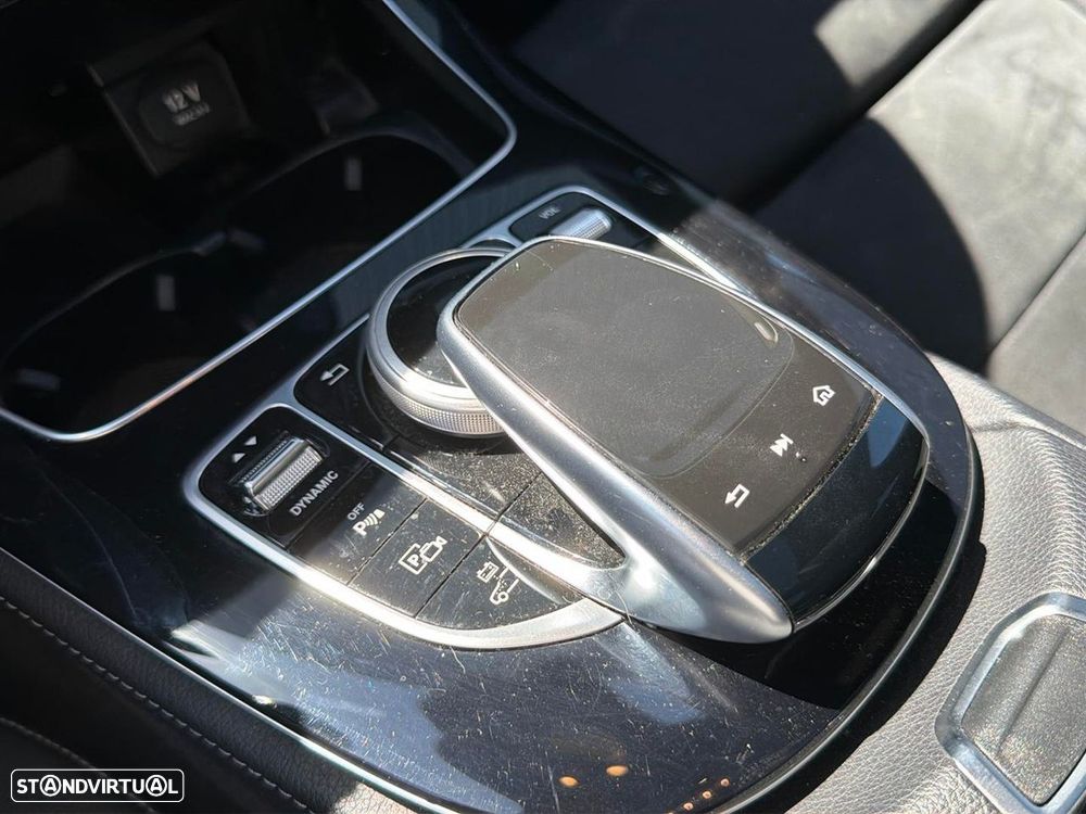 Mercedes-Benz E 300 - 15