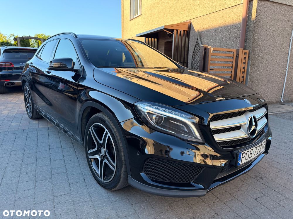 Mercedes-Benz GLA 200 (CDI) d 7G-DCT AMG Line - 2