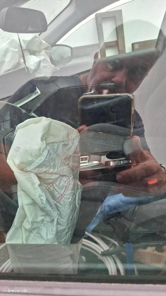 Peugeot 208 Elétrico - 6