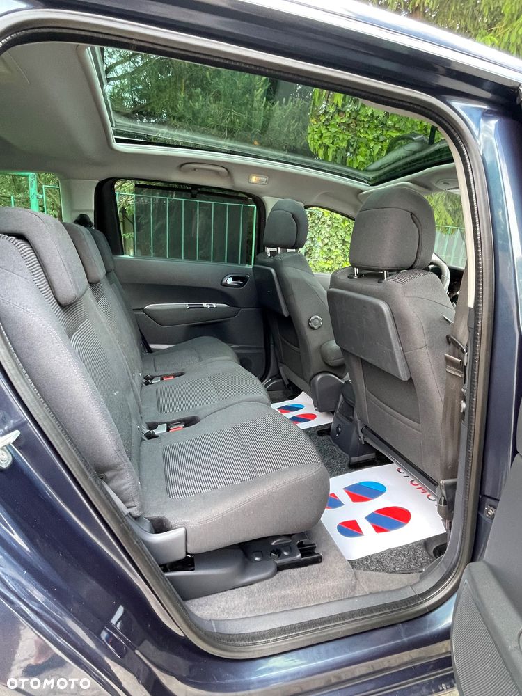 Peugeot 5008 HDI FAP 110 EGS6 Platinum - 24